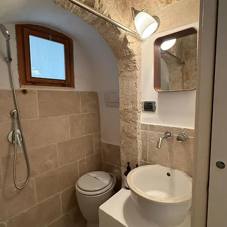 La Nel Borgo Howme باري